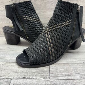 Sam Edelman Cooper Woven Open Toe Bootie 8.5